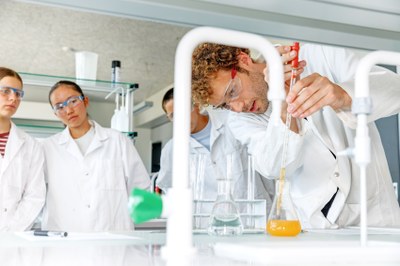 Chemie-Unterricht